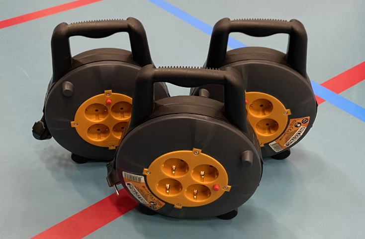 Haspels gedoneerd door Smet Electric